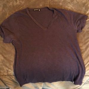 V-neck T-shirt
